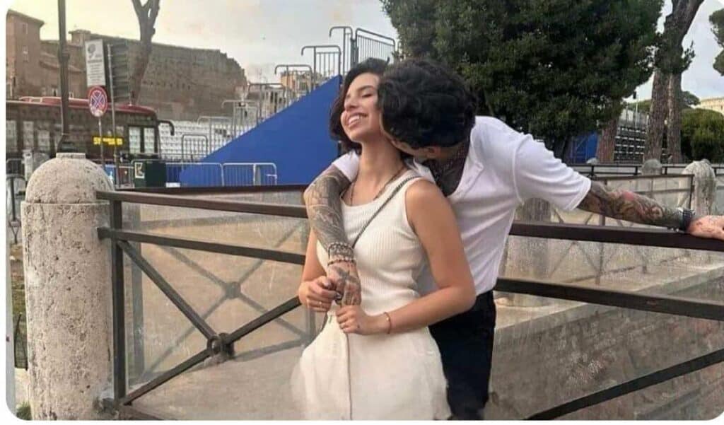 romance cristian nodal y angela aguilar2