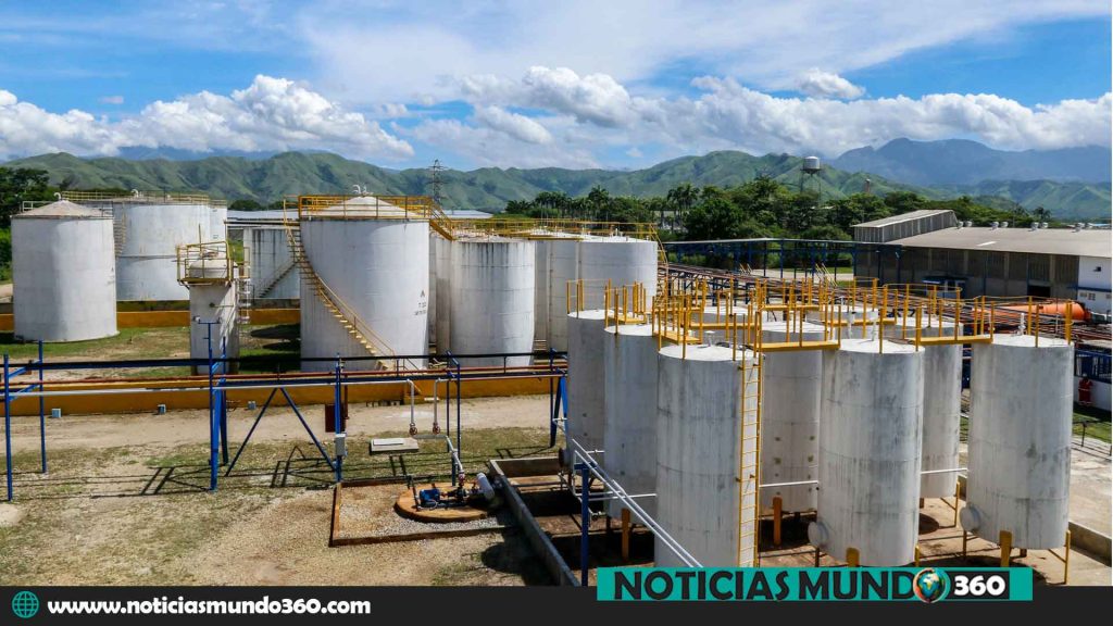 Minec inspecciona planta aceite
