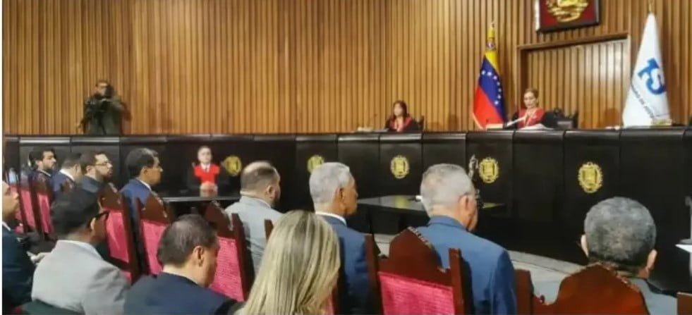 Maduro excandidatos ante TSJ 1