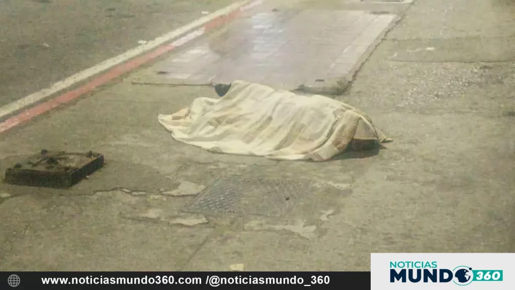 Hallan cadáver en la Avenida Panteón de Caracas.