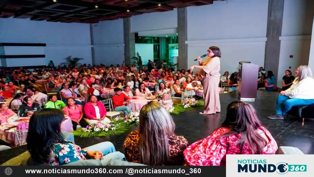 Ana González "Naguanagua es Mujer, Revoluciona y Lidera”