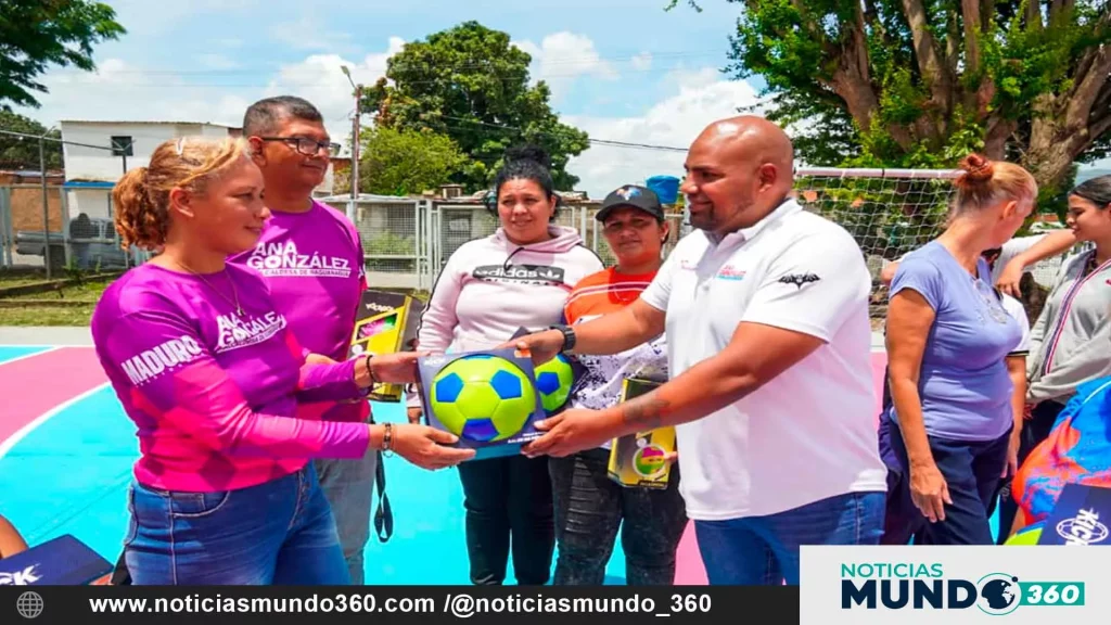 Alcaldesa Ana González entregó cancha deportiva rehabilitada