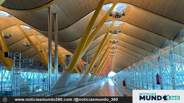 Tráfico de cocaína vientre falso Barajas